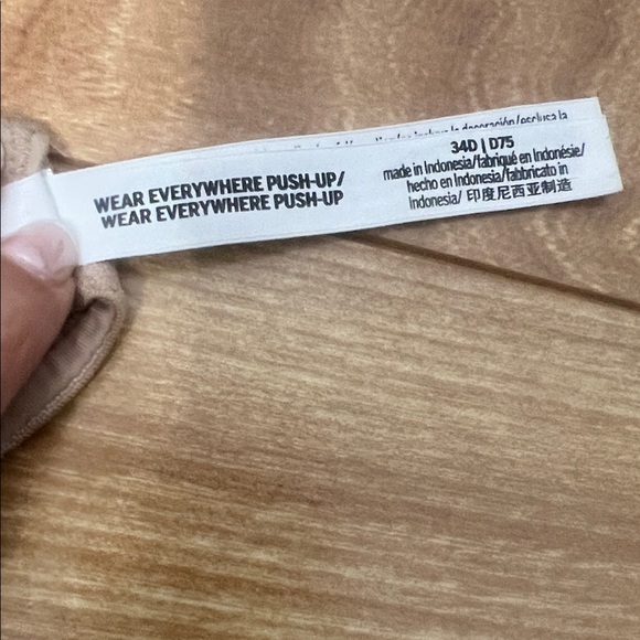 Set of 5 Victorias Secret Pink Bras 34D - Picture 3 of 7